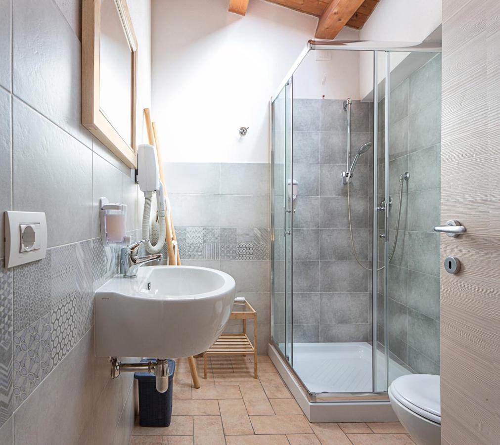 Bed and Breakfast Edomat Monserrato Exterior foto